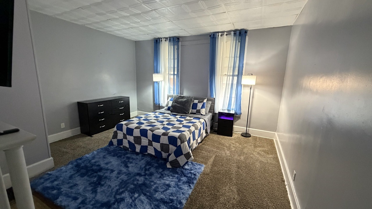Photo of Bedroom in Evansville