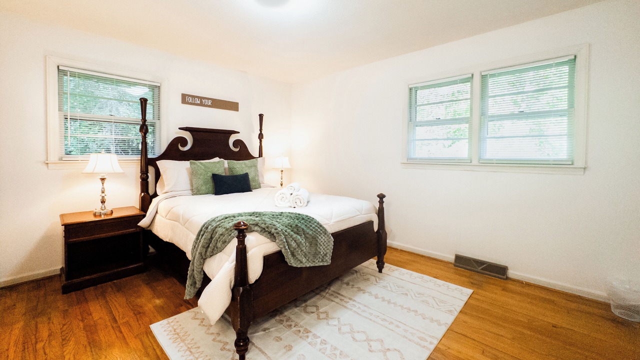 Photo of Bedroom in Chapel Hill