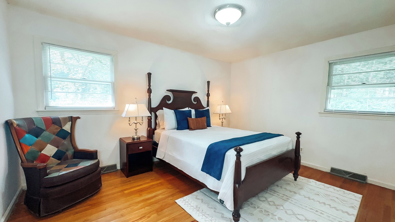 Photo of Bedroom in Chapel Hill