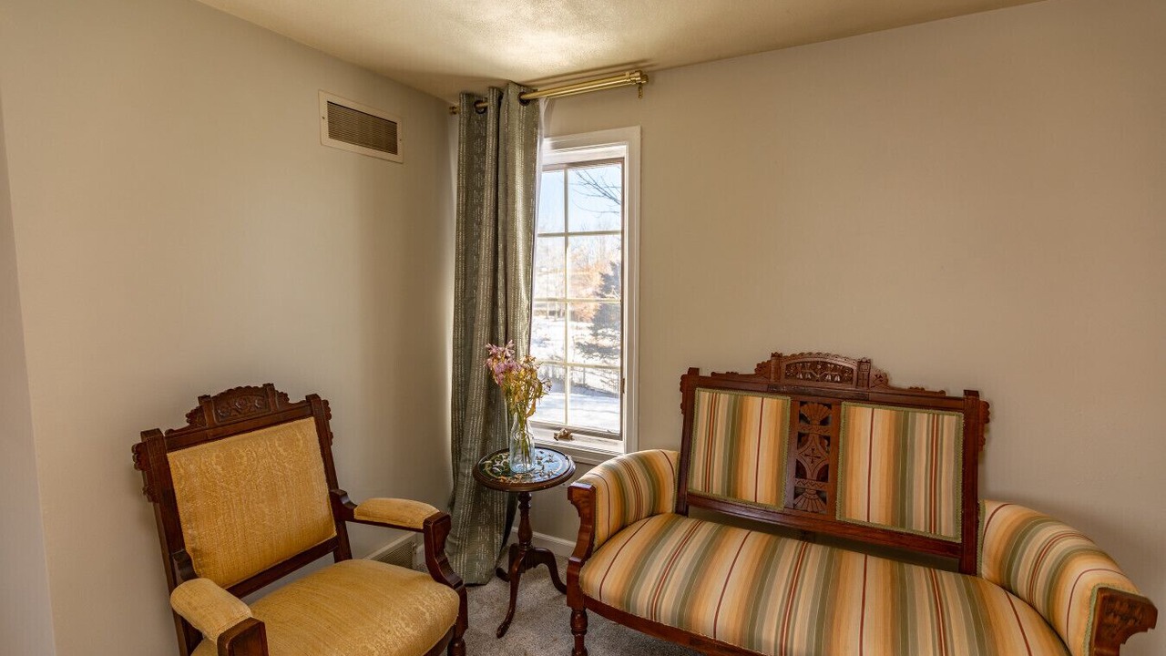 Photo of Livingroom in Fitchburg
