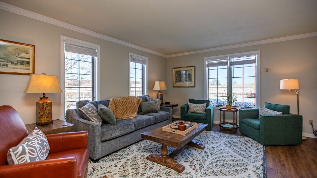 Photo of Livingroom in Fitchburg