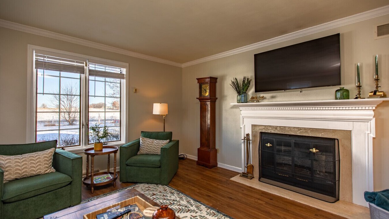 Photo of Livingroom in Fitchburg