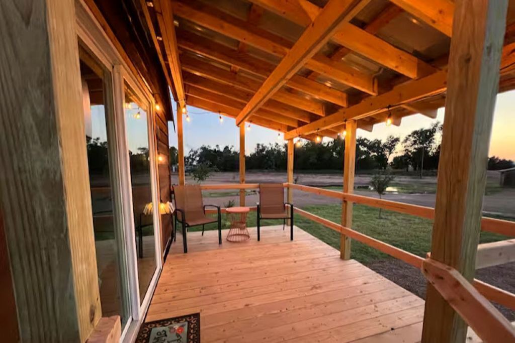 Photo of Patio Balcony in Flomot