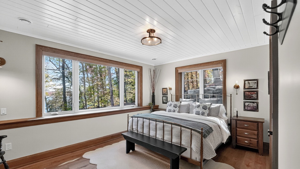 Photo of Bedroom in Dysart et al