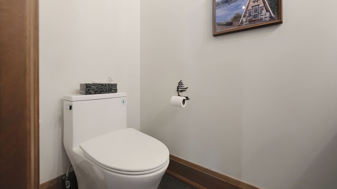 Photo of Bathroom in Dysart et al