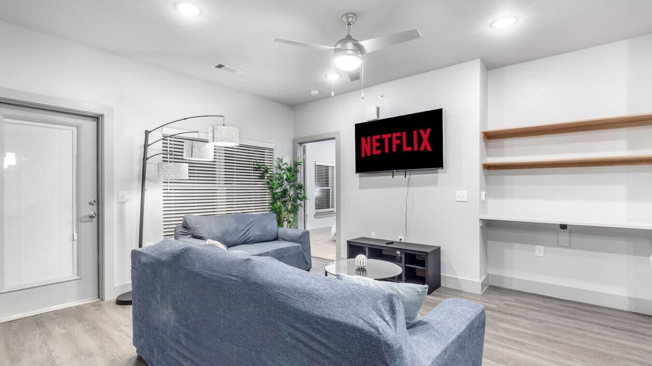 Photo of Livingroom in Grand Prairie