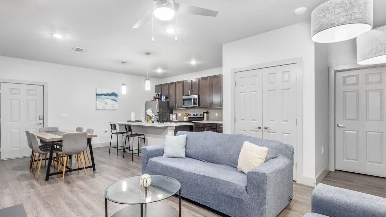 Photo of Livingroom in Grand Prairie