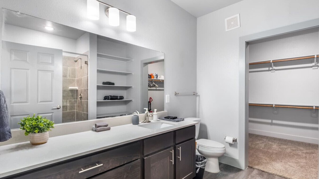 Photo of Bathroom in Grand Prairie