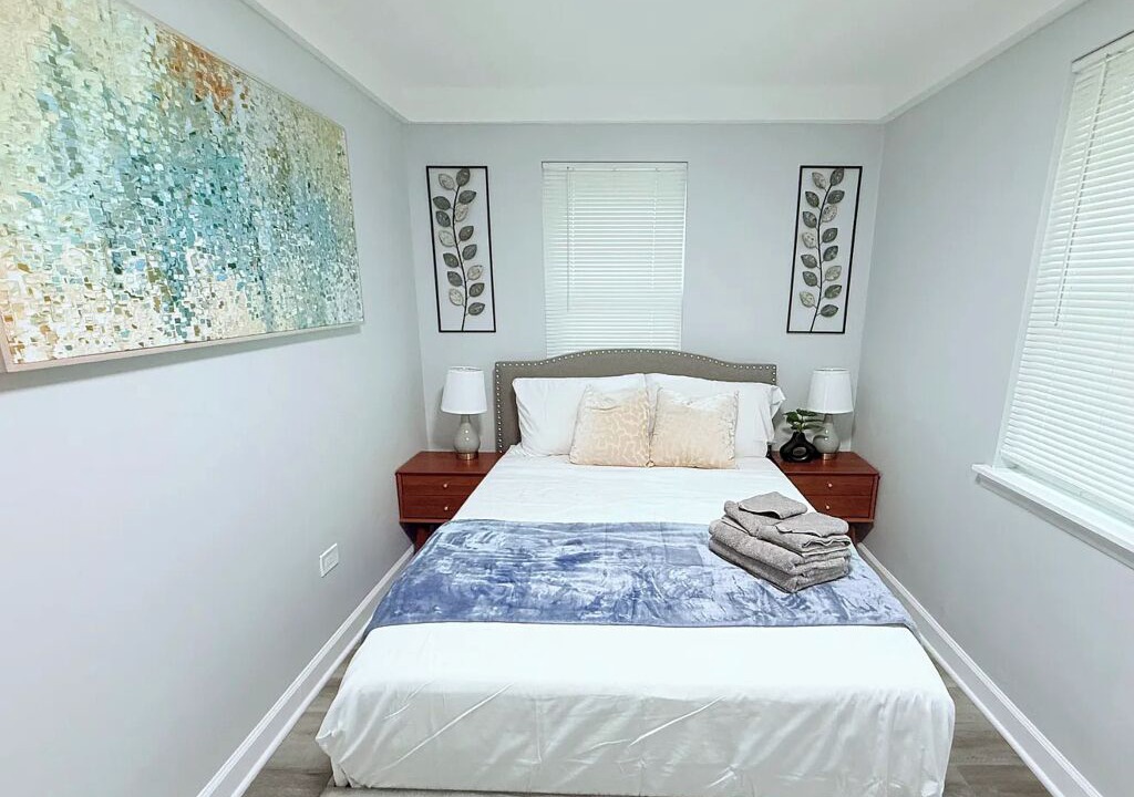 Photo of Bedroom in Westmont