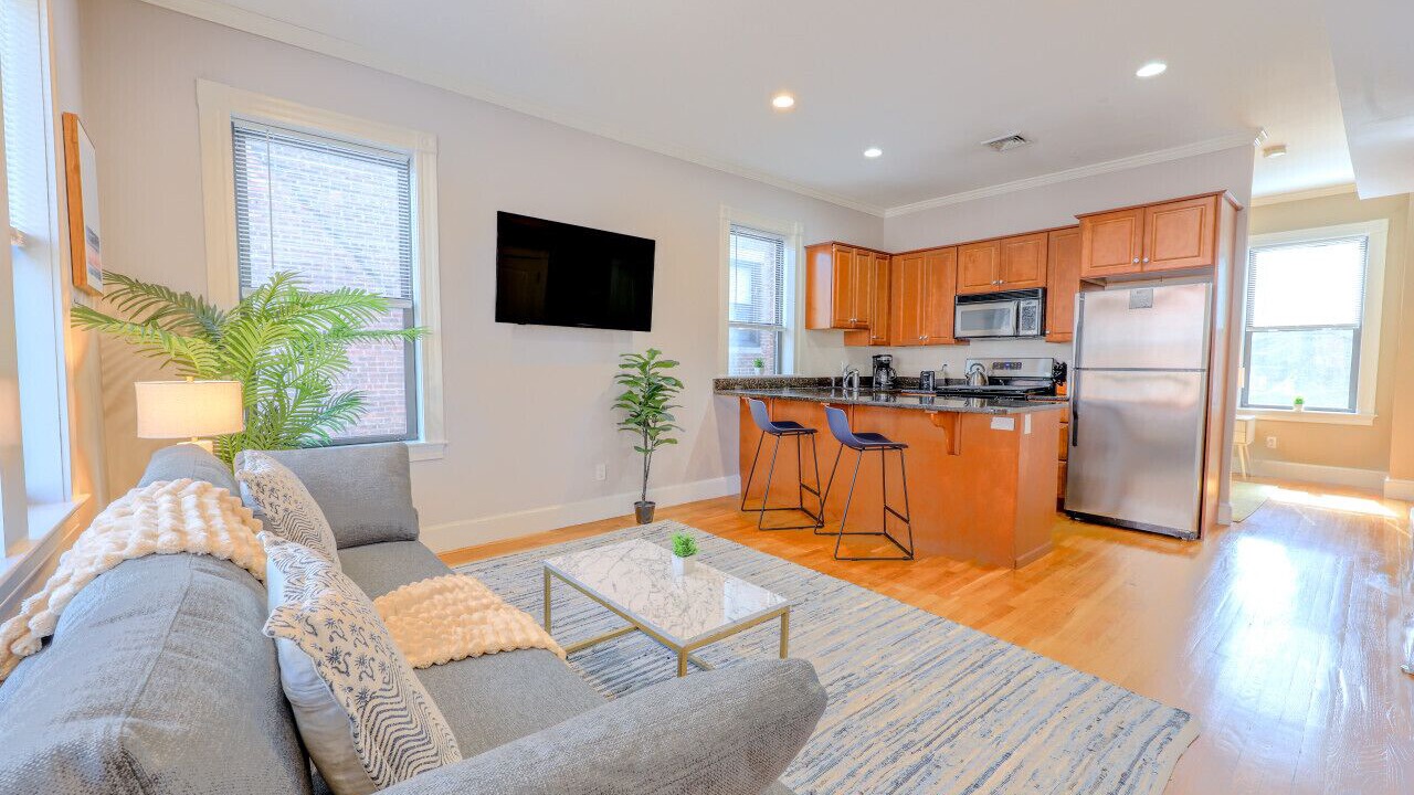 Photo of Livingroom in Fenway–Kenmore