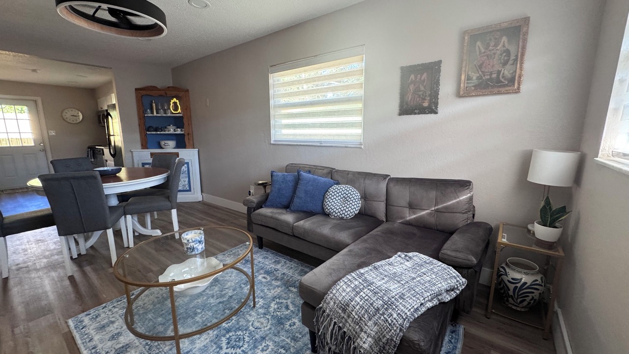 Photo of Livingroom in Largo