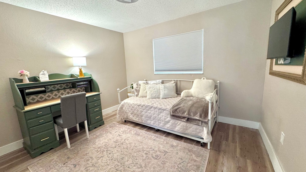 Photo of Bedroom in Largo
