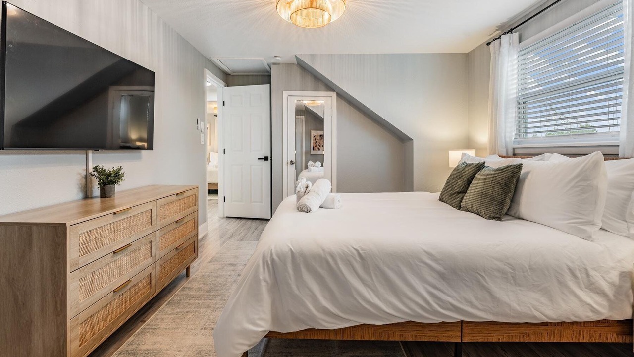Photo of Others in Pinecrest West Park