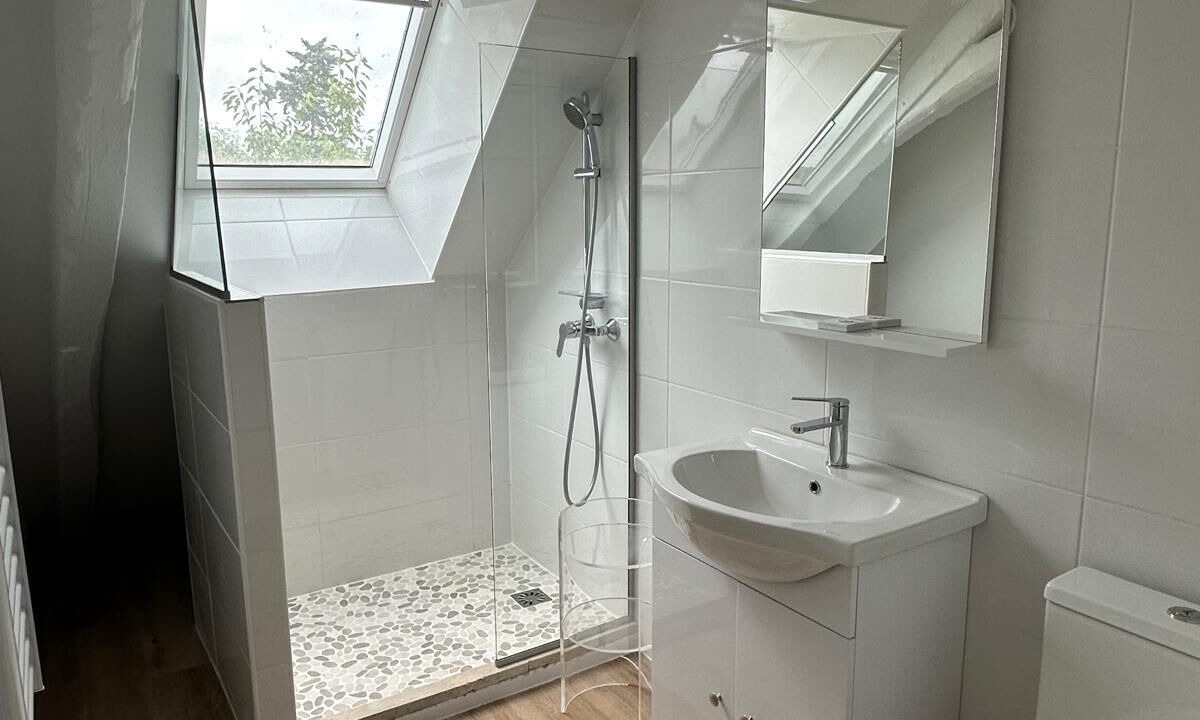 Photo of Bathroom in Ternay