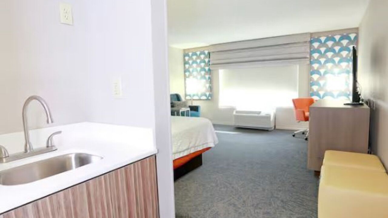 Photo of Bedroom in Wesley Chapel