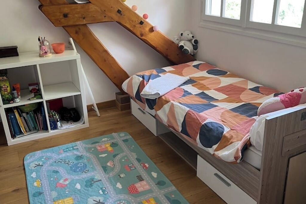 Photo of Bedroom in Les Abrets en Dauphine