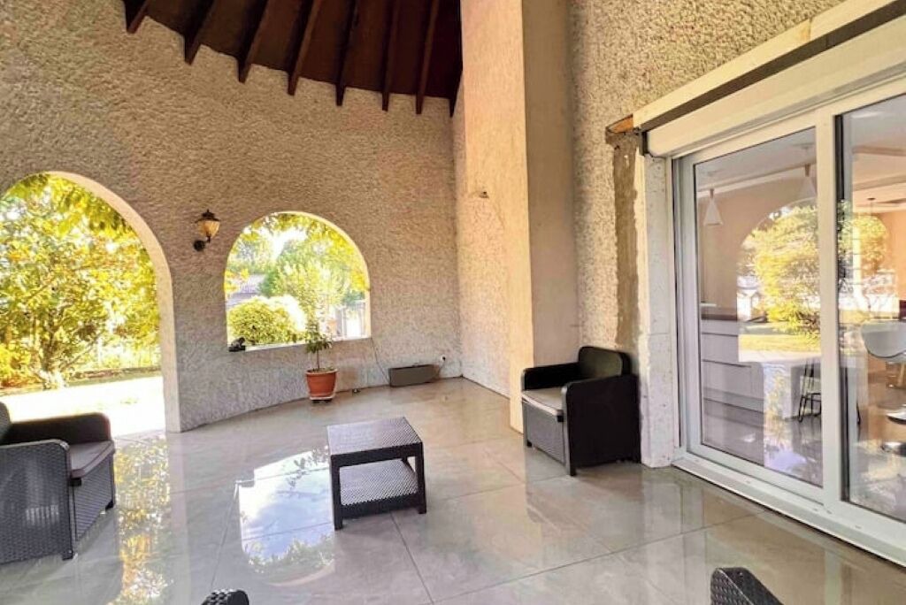 Photo of Patio Balcony in Les Abrets en Dauphine