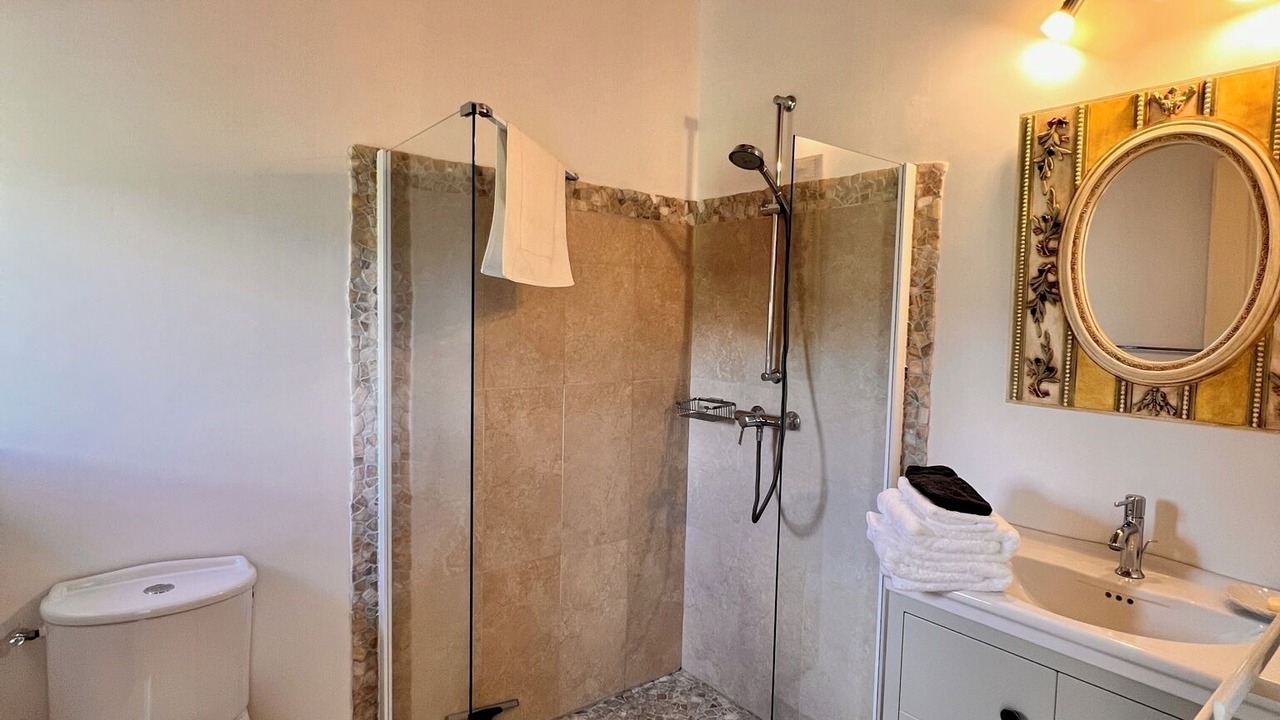 Photo of Bathroom in Saint-Medard