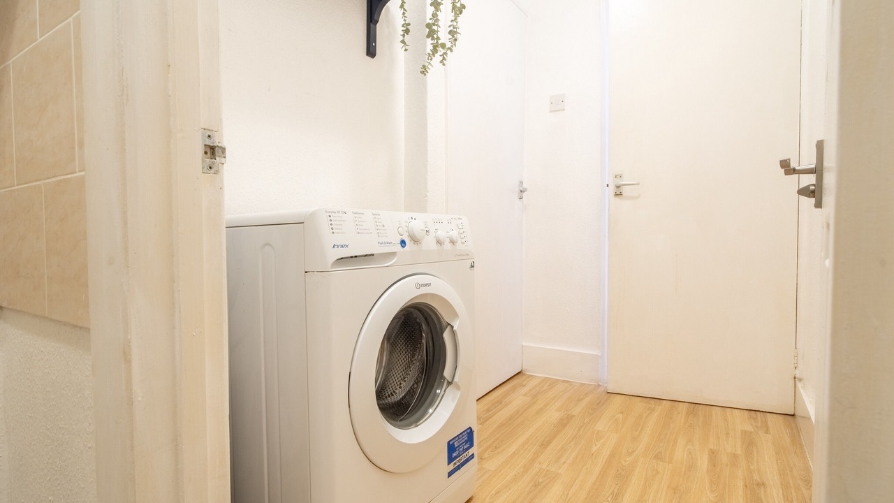 Photo of Others in Fenny Stratford