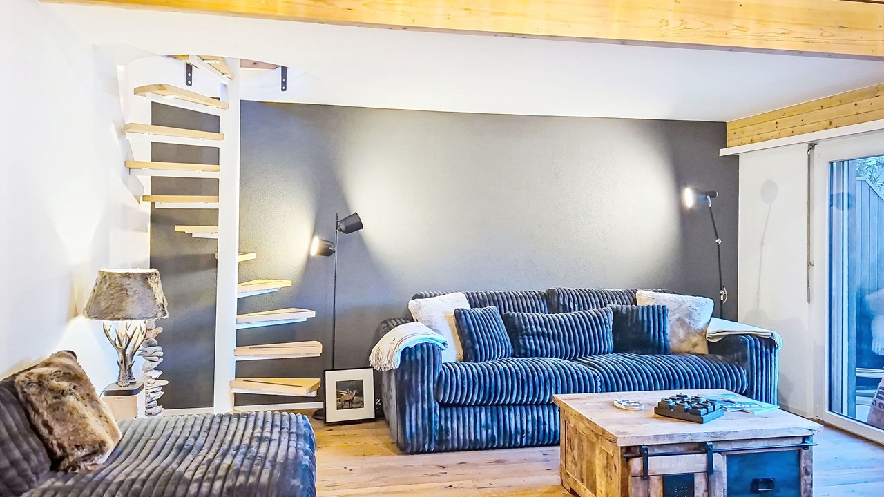 Photo of Livingroom in Taesch