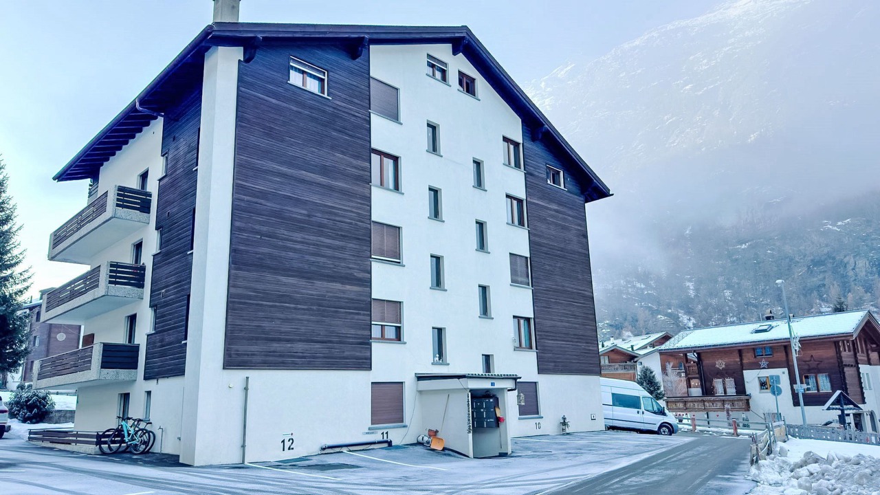 Photo of Others in Taesch