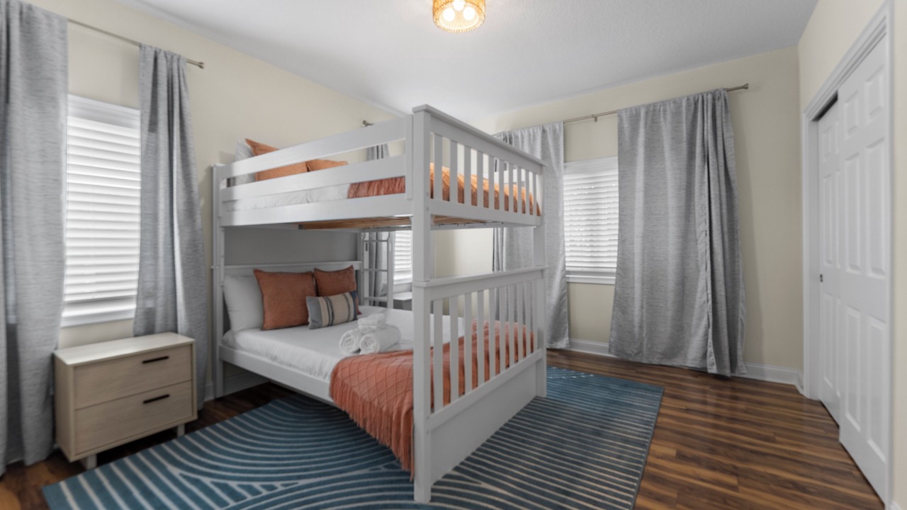 Photo of Bedroom in Crescent Beach