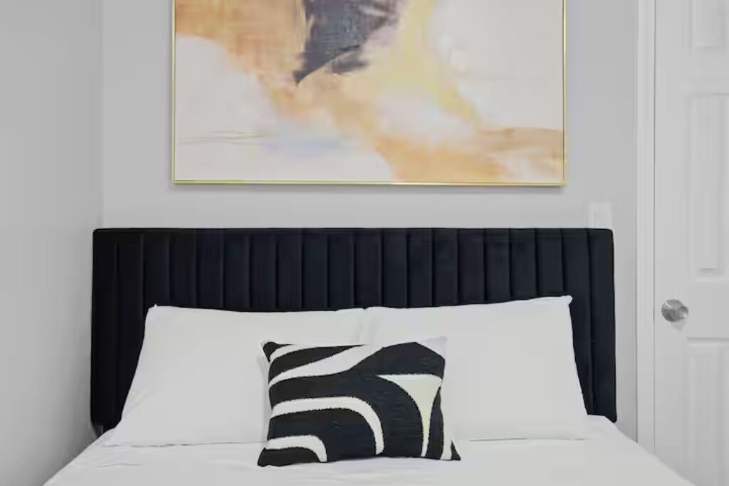 Photo of Bedroom in Broadview