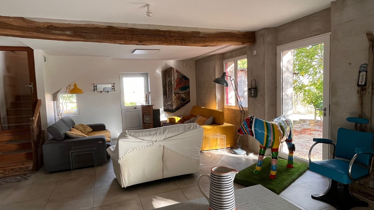 Photo of Livingroom in Serignac