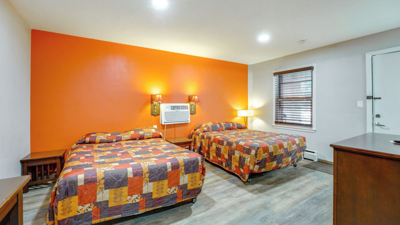 Photo of Bedroom in Clarkston