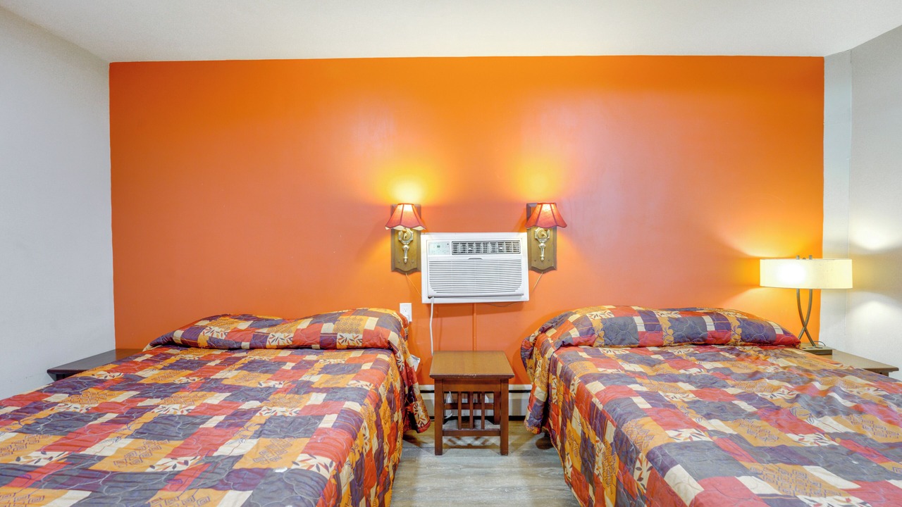 Photo of Bedroom in Clarkston