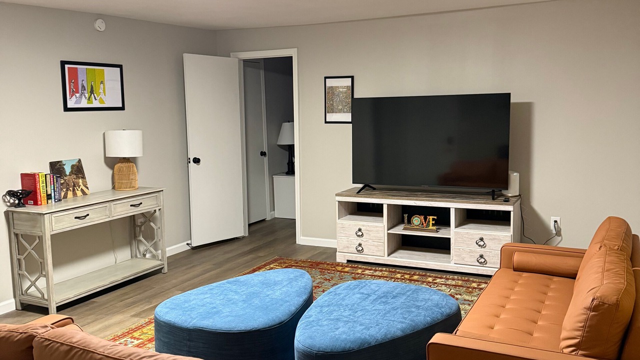 Photo of Livingroom in Forsyth