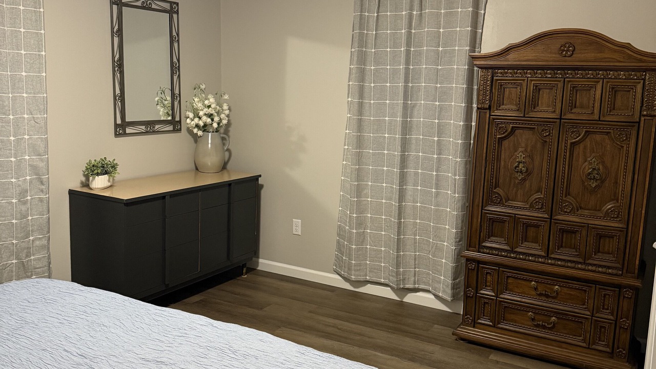 Photo of Bedroom in Forsyth