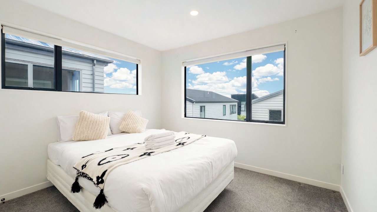 Photo of Bedroom in Silverdale