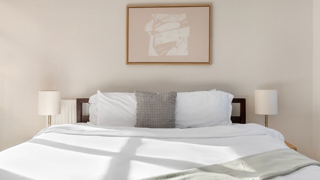 Photo of Bedroom in Central Berkeley