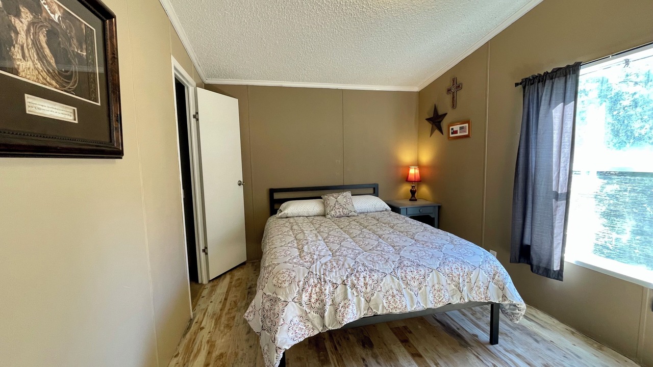 Photo of Bedroom in Centralia