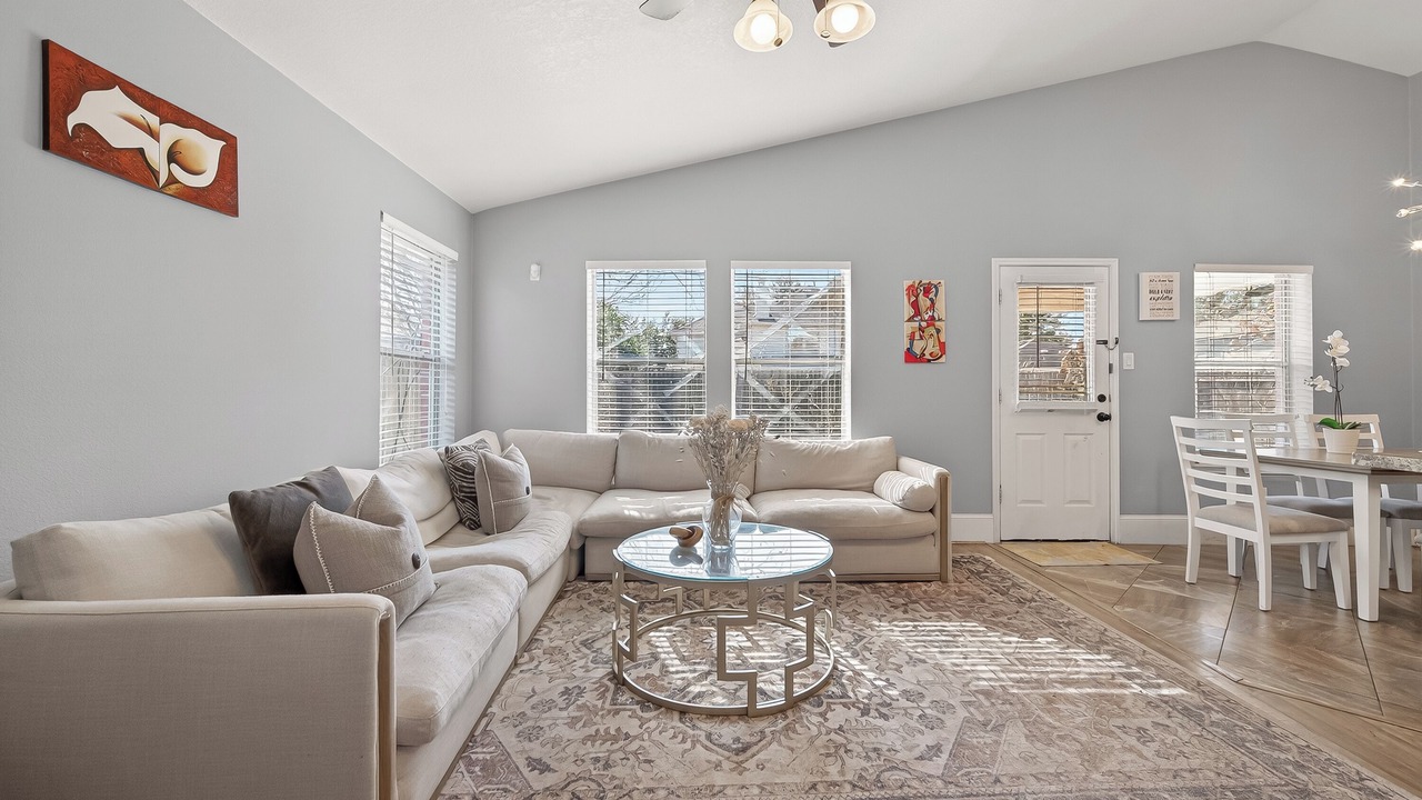 Photo of Livingroom in Stafford