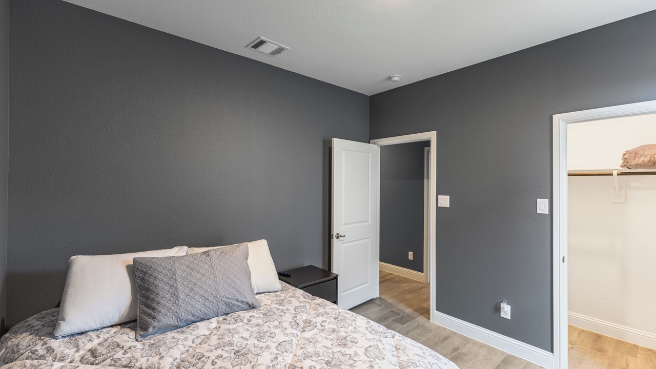 Photo of Bedroom in Midlothian