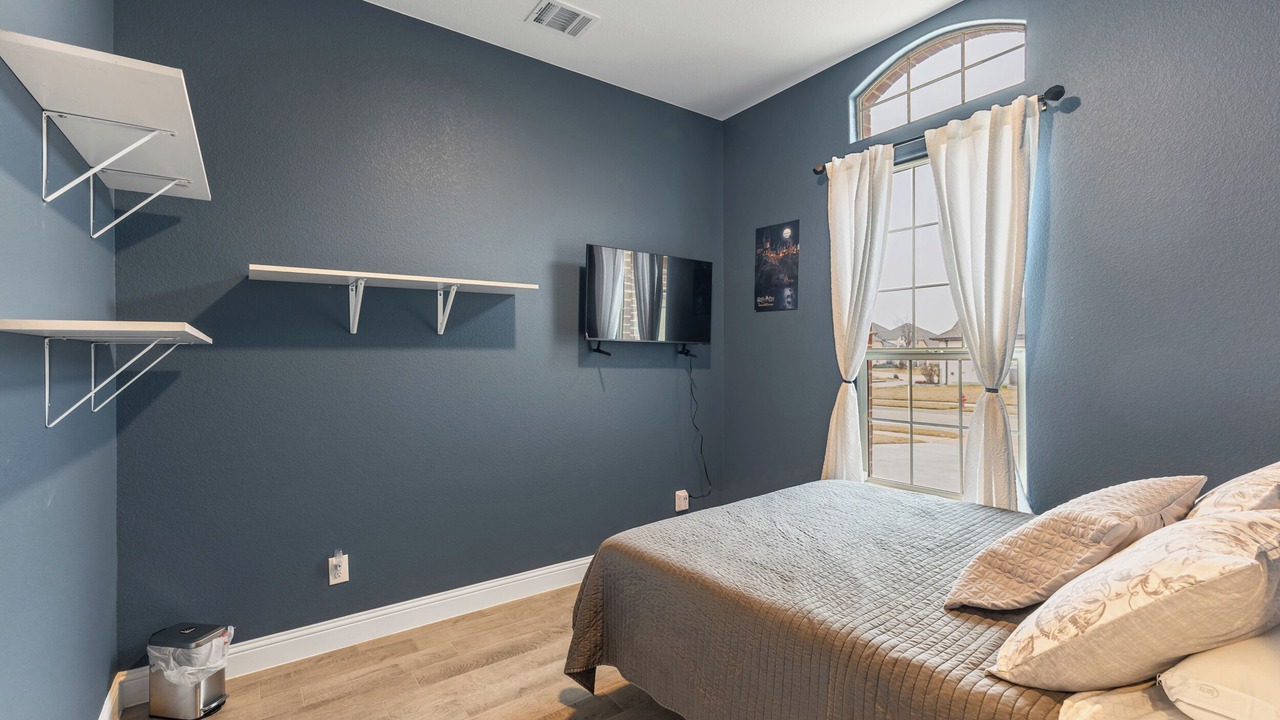 Photo of Bedroom in Midlothian