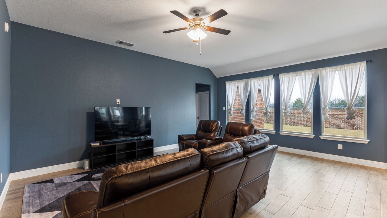 Photo of Livingroom in Midlothian