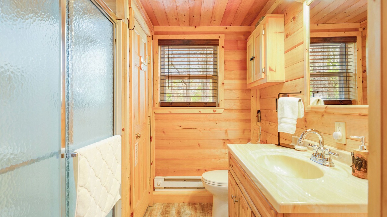 Photo of Bathroom in Schellsburg