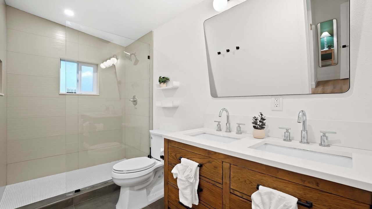 Photo of Bathroom in South Park