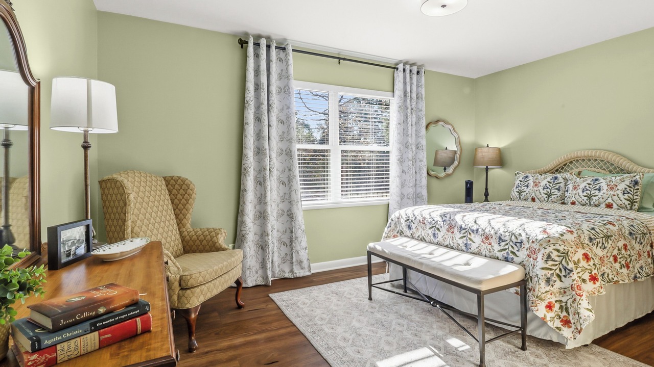 Photo of Bedroom in Longview