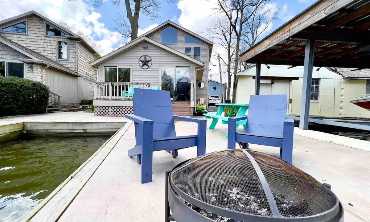Photo of Patio Balcony in Russells Point