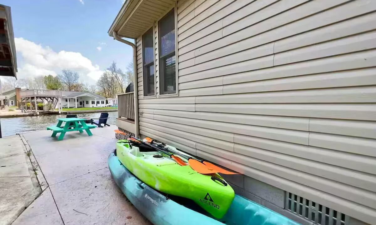 Photo of Others in Russells Point