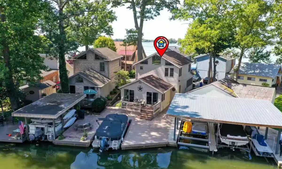 Photo of Outdoor in Russells Point