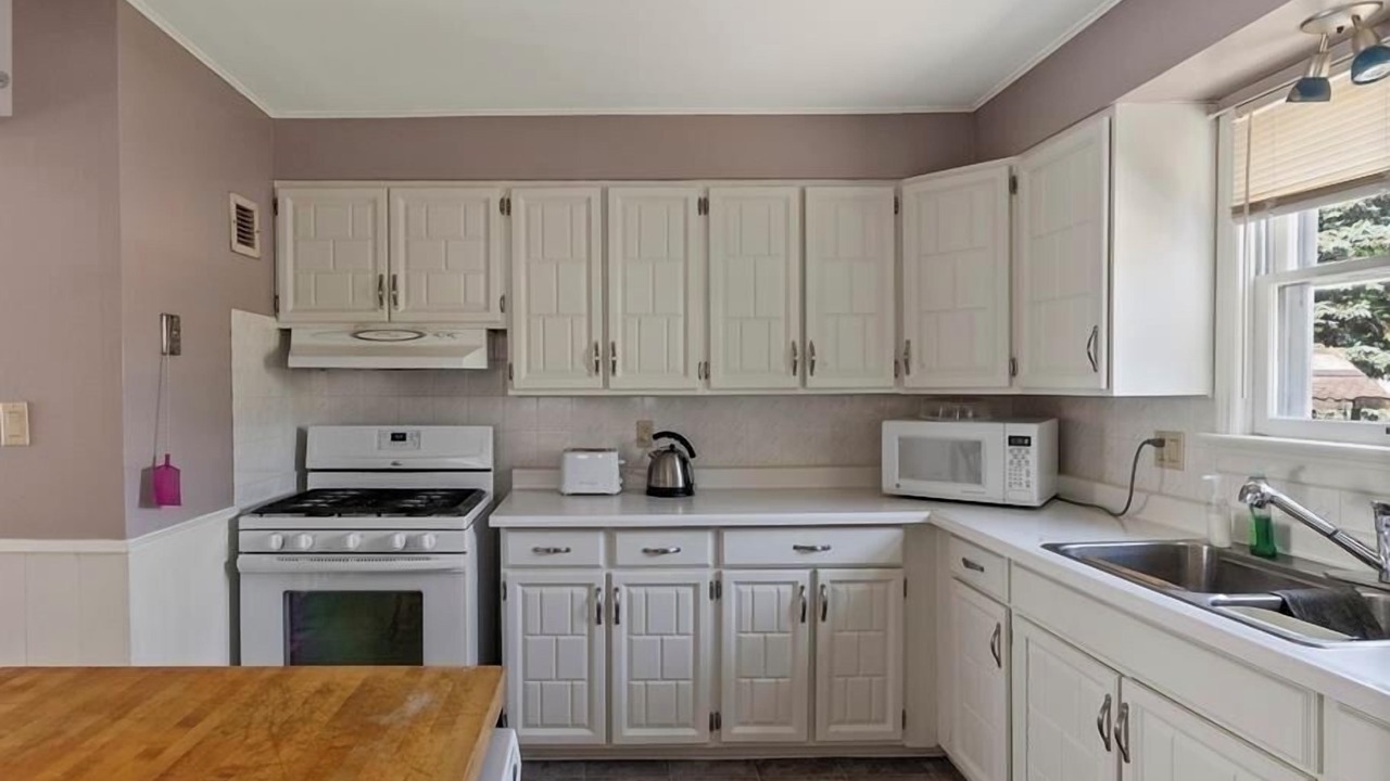 Photo of Kitchen in Chatham-Kent