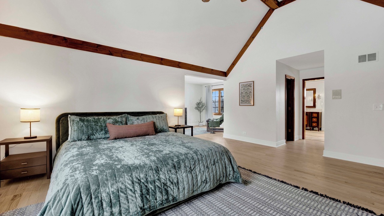 Photo of Bedroom in Village of Long Grove