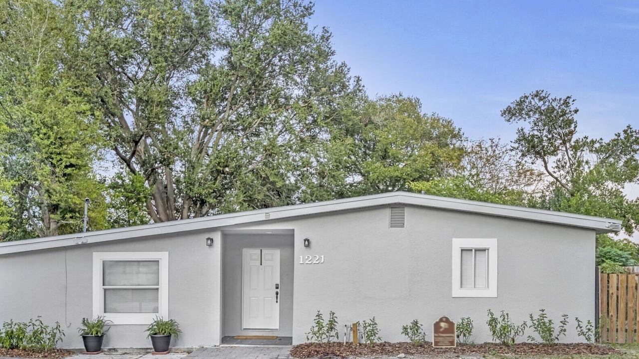 Photo of Outdoor in Pine Hills