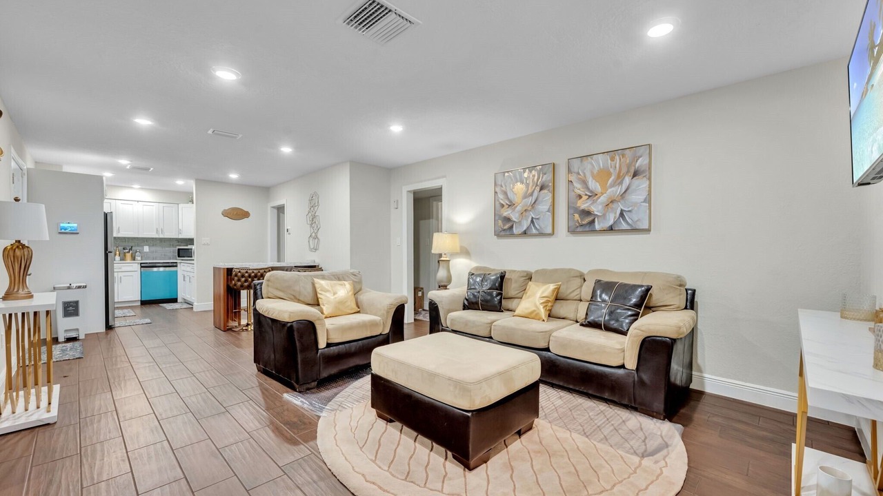 Photo of Livingroom in Pine Hills
