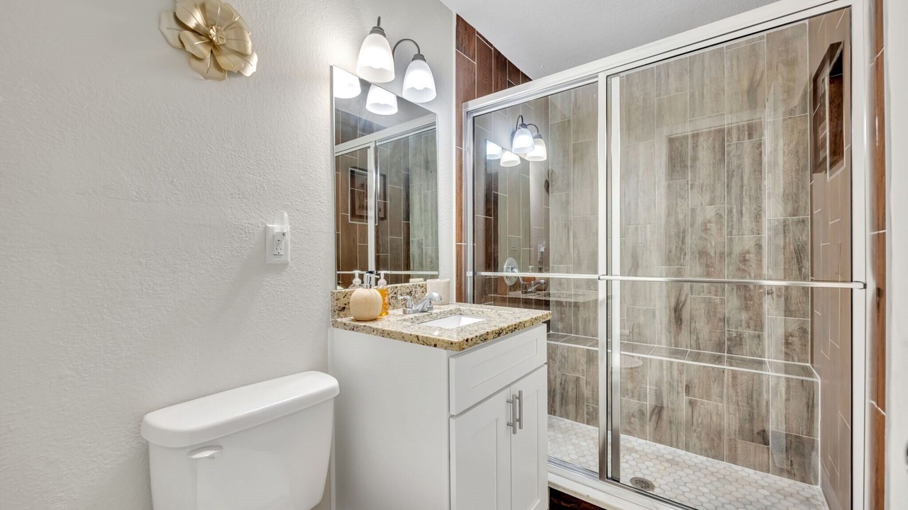 Photo of Bathroom in Pine Hills